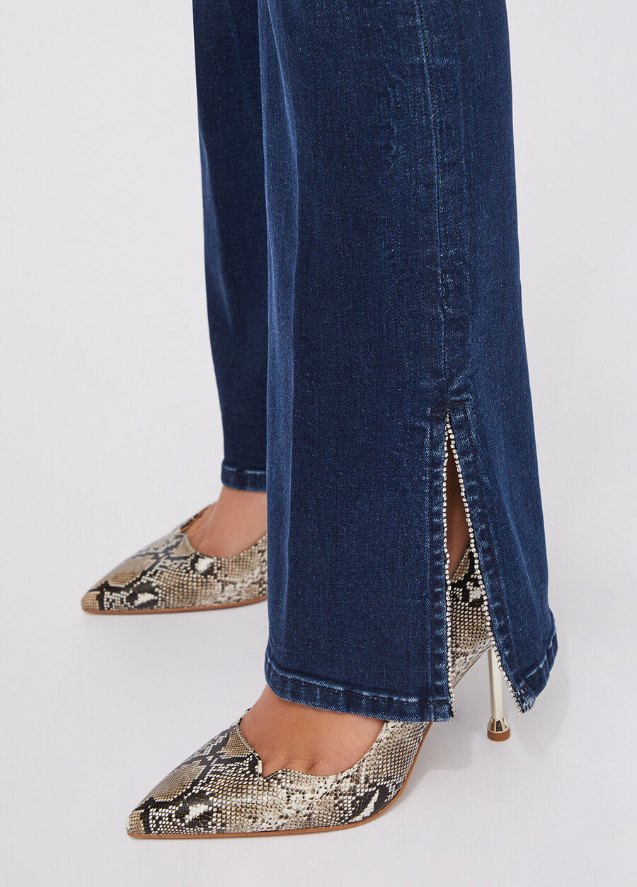 höga utsvängda jeans