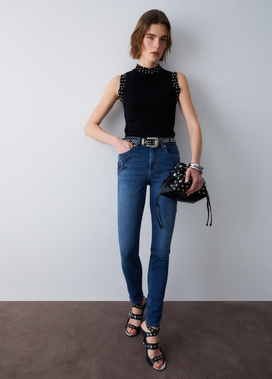 skinny jeans med broderi