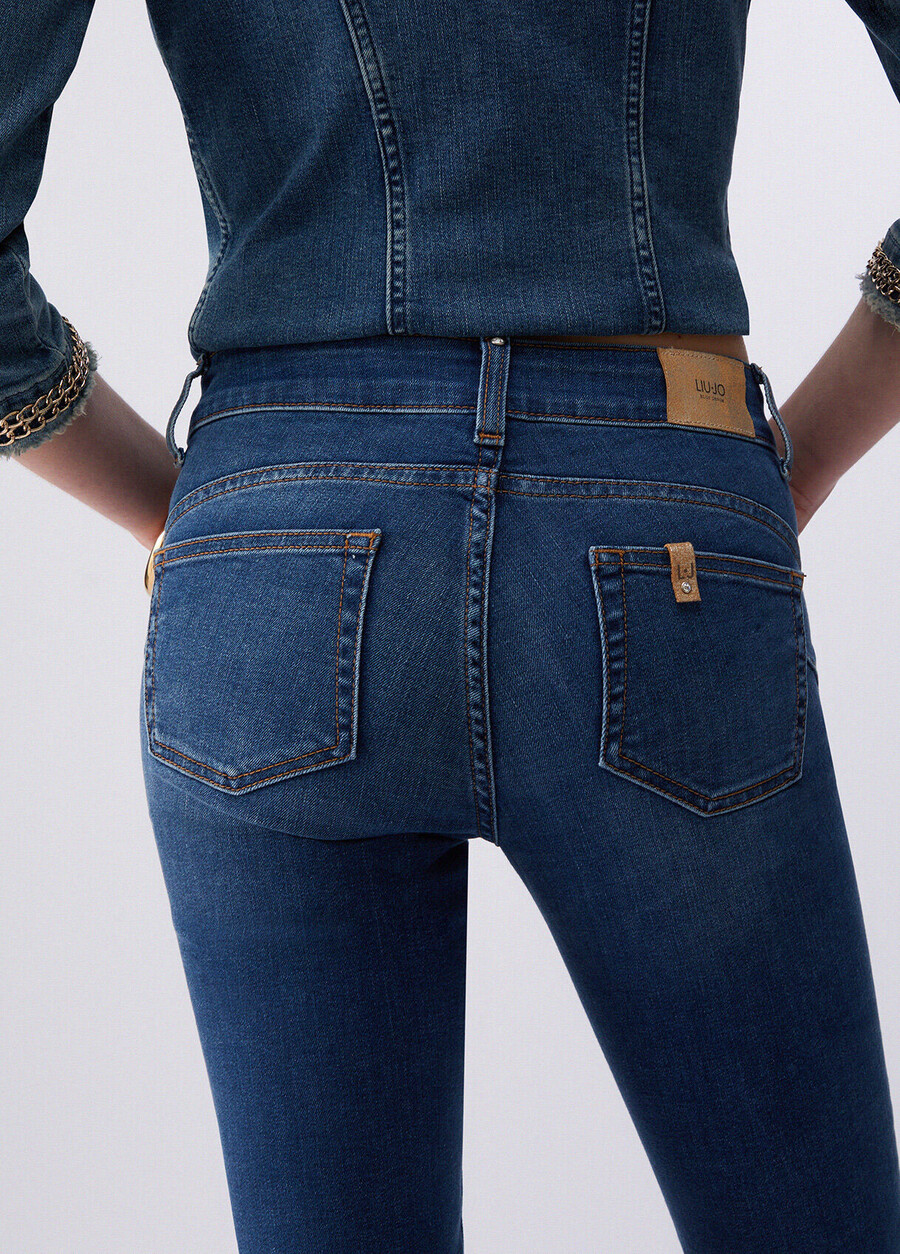 slim fit-jeans