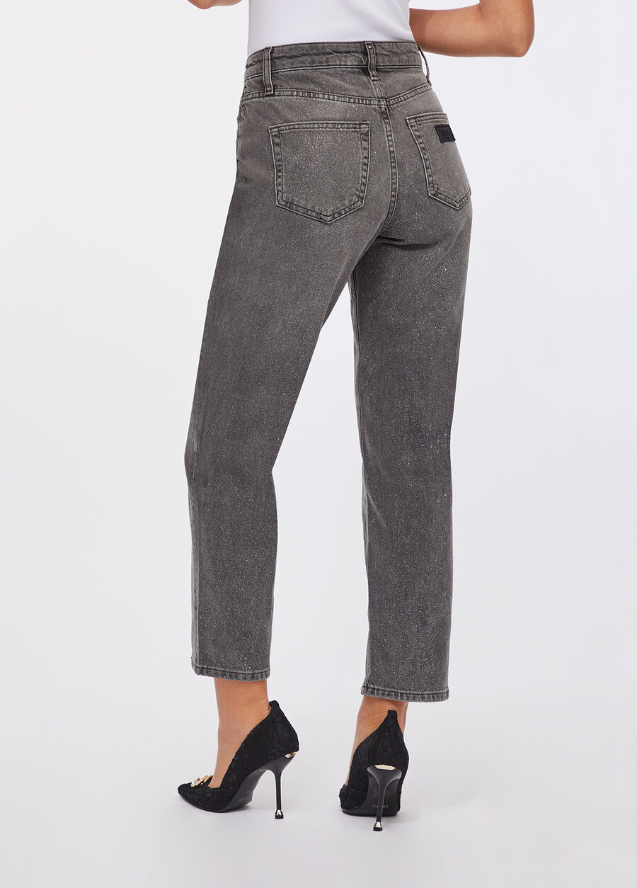 högmidjade raka jeans