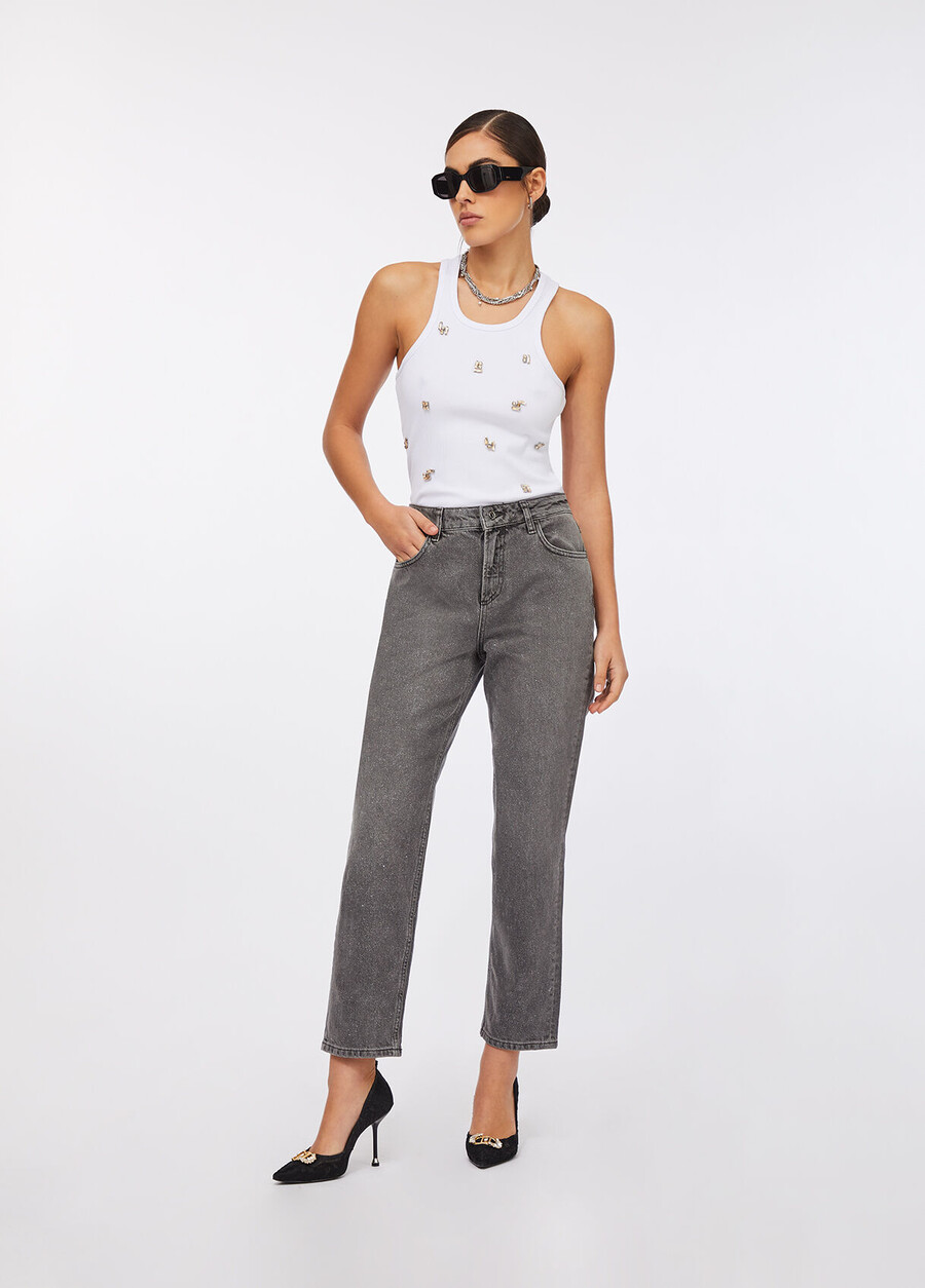 högmidjade raka jeans