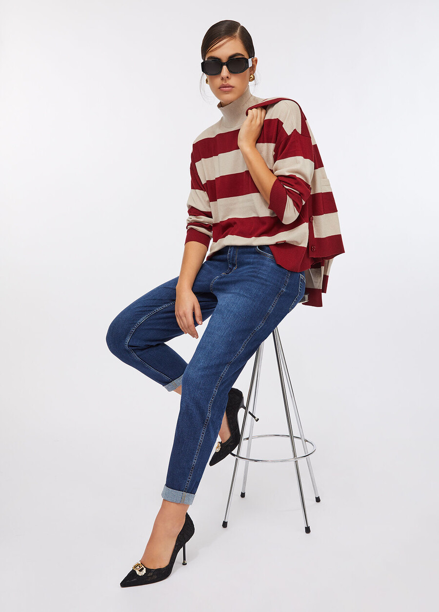 carrot-fit high rise jeans